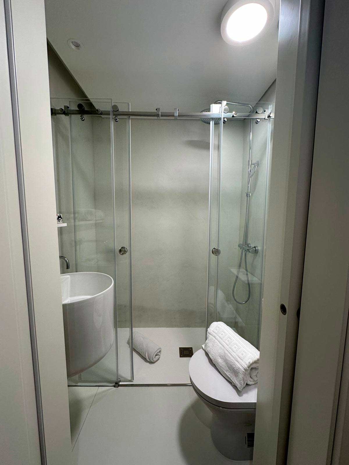 4_AP-1Q_WC